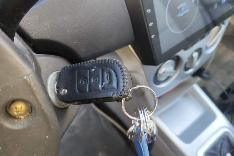 Used CHANGAN Alsvin V3 2012 1.3L Manual Luxury Version China V Standard Vehicle Key