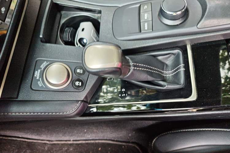 Used Lexus ES 2015 200 Elite Edition
