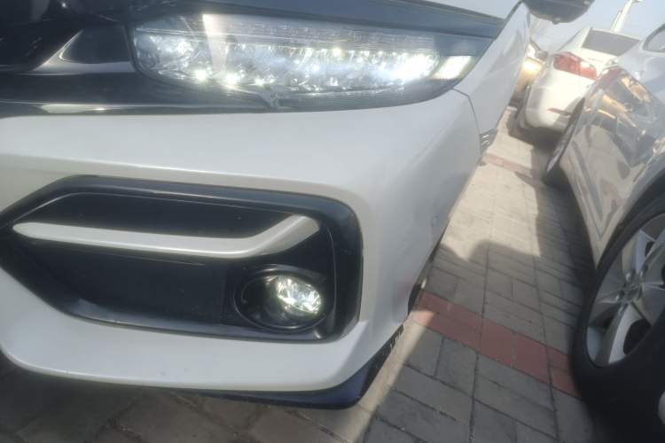 Used Honda Civic 2021 HATCHBACK 220TURBO CVT Trendy Cool Edition
