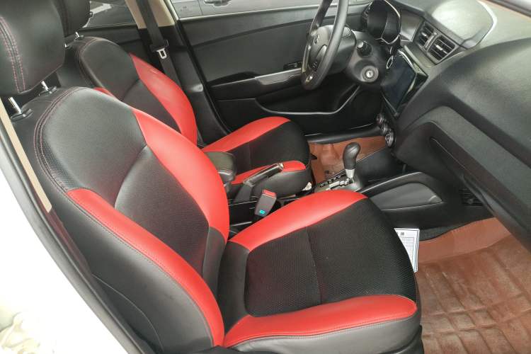Used Kia K2 2015 Sedan 1.4L Automatic GLS Right Front Seat