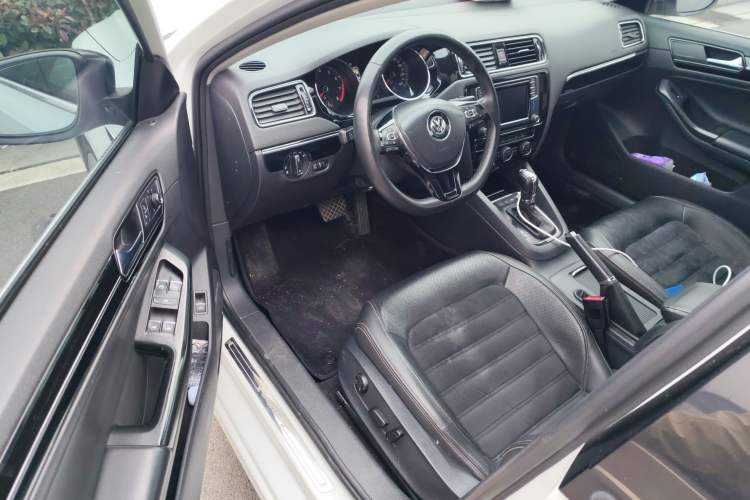 Used Volkswagen Sagitar 2018 280TSI DSG Luxury Model