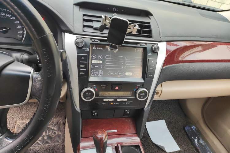 Used Toyota Camry 2012 2.5G Luxury Edition