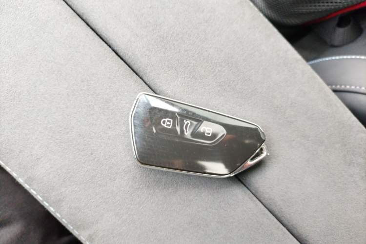 Used Volkswagen Passat 2025 Pro 380TSI Starry Dragon Luxury Edition