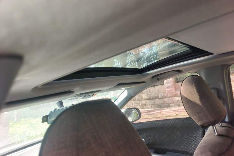 Used Honda XR-V 2017 1.8L EXi CVT Comfort Version