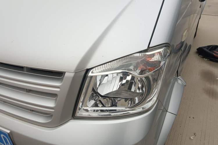 Used Dongfeng Xiaokang K07S 2019 1.2L Practical Version China VI Standard DK12
