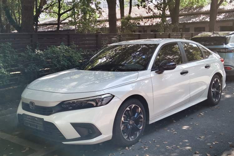 Used Honda Civic 2022 240TURBO CVT Dynamic Edition