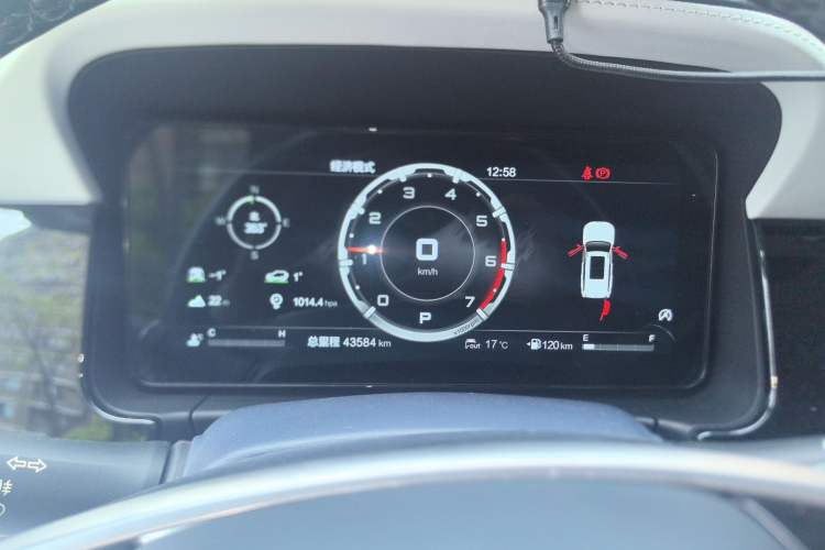 Used BAIC Off-Road BJ60 2022 2.0T Weekend Edition Five-Seater Instrument Cluster