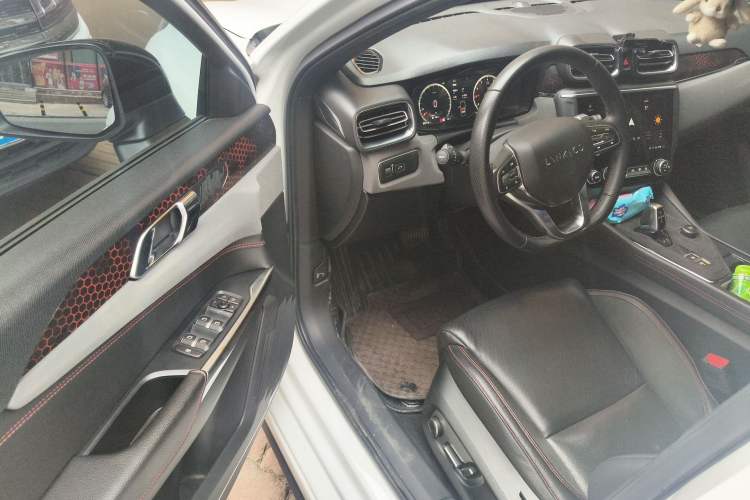 Used Lynk & Co 03 2020 1.5TD DCT JingPro Edition Driver Seat