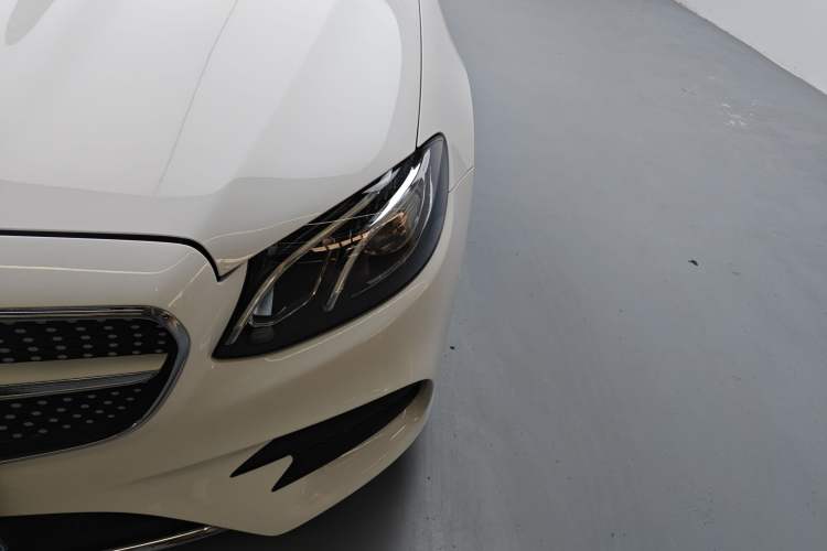 Used Mercedes-Benz E-Class 2018 E 200 4MATIC Coupe