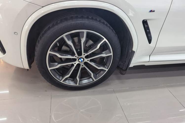 Used BMW X3 2022 Second Facelift xDrive30i Leading Edition M Night Sky Package
