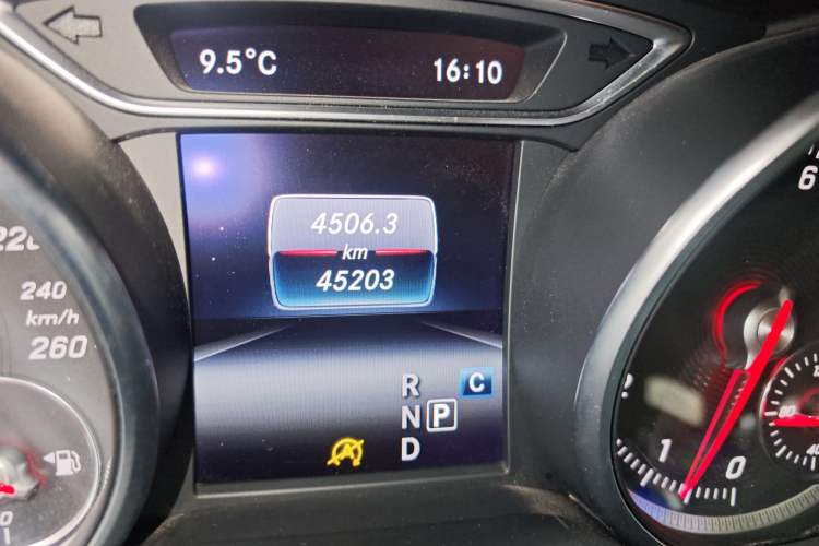 Used Mercedes-Benz GLA 2018 GLA 200 Fashion Model