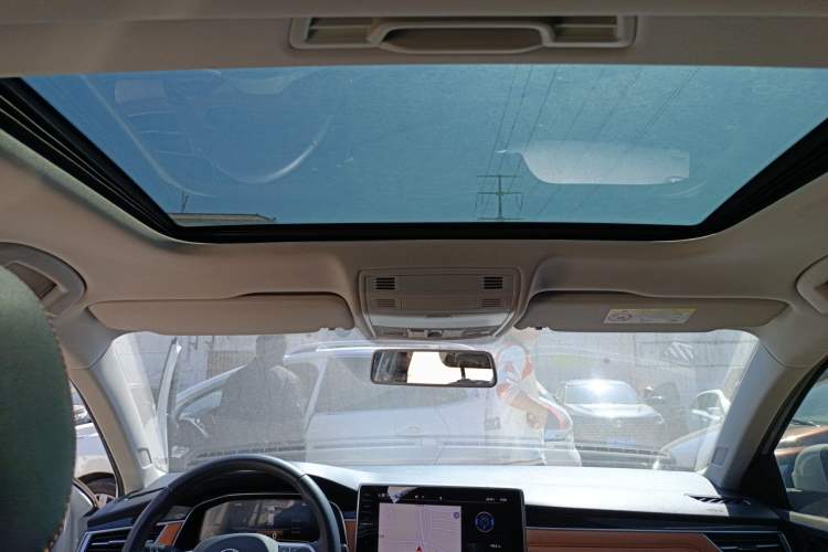 Used Volkswagen Bora 2023 200TSI DSG Enjoyment Edition Headliner