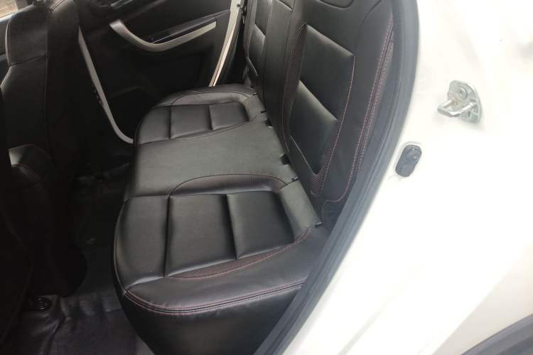 Used Changan CS35 2014 1.6L Automatic Luxury Model China IV Standard