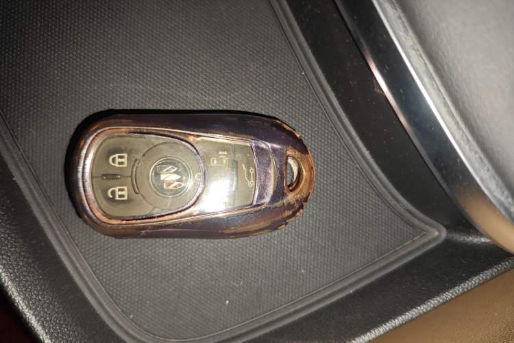 Used Buick GL8 2020 ES Land Cruiser 653T Smart Flagship Model
