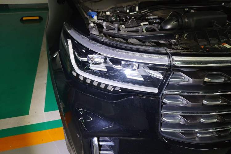 Used Ford Explorer 2023 EcoBoost 285 4x4 Trend Plus Edition 6 Seats