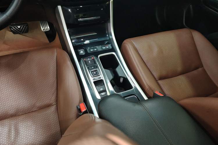 Used Honda Accord 2016 Hybrid 2.0L Prestige Edition
