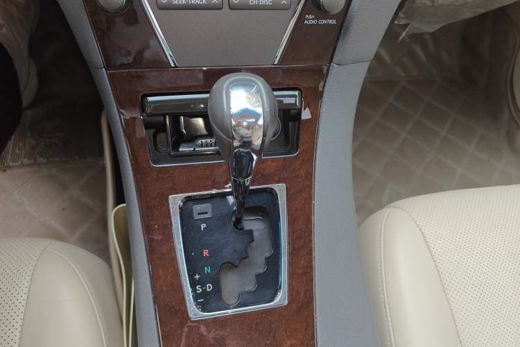 Used Lexus ES 2010 240 Elegant Edition
