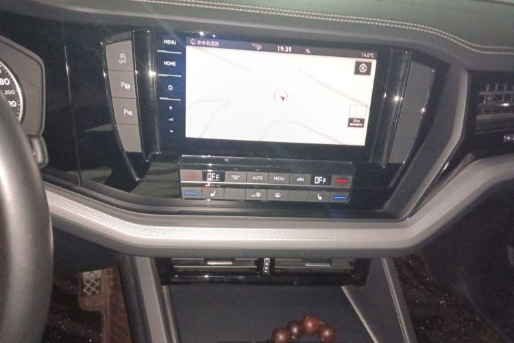 Used Volkswagen Touareg 2020 2.0 TSI RuiShang Edition China VI Standard
