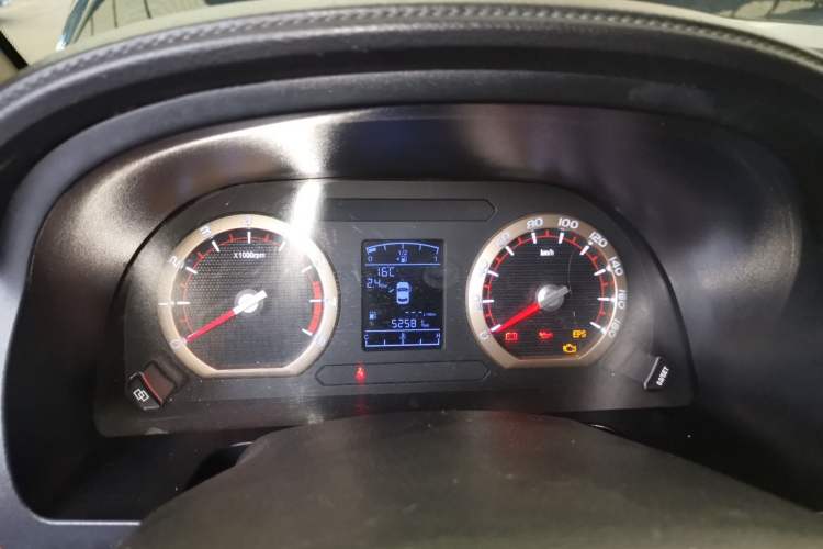 Used FORTHING Lingzhi 2020 M5L 2.0L Luxury 7-Seater Instrument Cluster