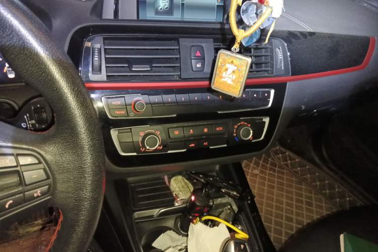 Used BMW 2 Series 2018 220i Convertible Coupe Sports Design Package Audio And AC Panel