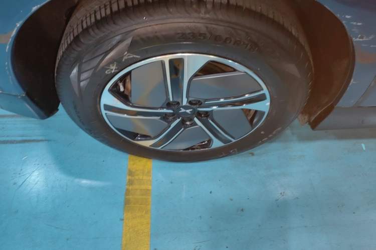 Used XPeng G6 2023 755 Ultra-Long Range Pro Exterior 5