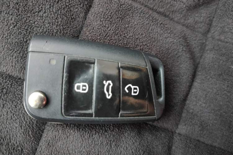 Used Skoda Octavia 2015 1.6L Automatic Yijun Edition