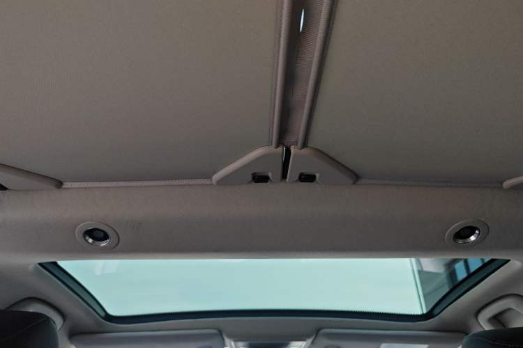 Used Honda Vezel 2023 1.5L CVT Tech Edition
