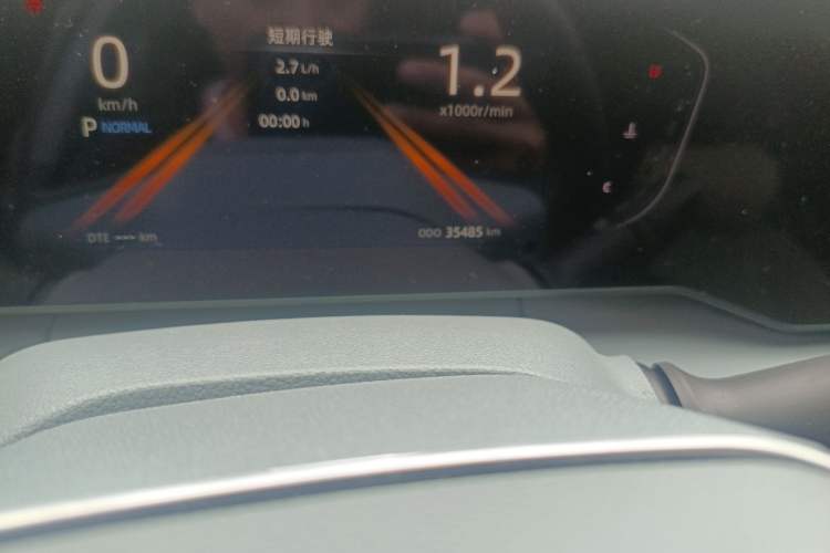 Used CHANGAN Ruicheng PLUS 2023 1.5T DCT Navigation Edition Odometer Close Up