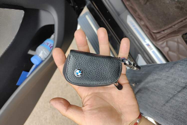 Used BMW X5 2022 Restyled xDrive 30Li Luxury Version M Sport Package Vehicle Key