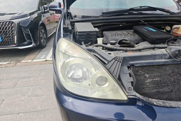 Used Buick GL8 2011 2.4L LT Executive Edition
