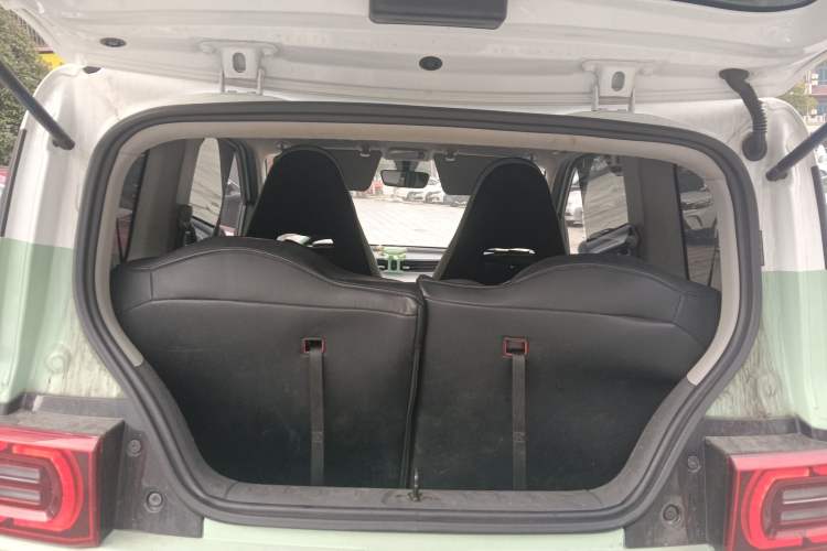 Used Wuling Hongguang MINIEV 2021 Macaron Premium Model – Lithium Iron Phosphate
