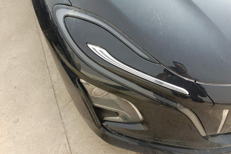 Used Hongqi E-QM5 2023 Revised Version Basic Travel Edition Right Front Headlight