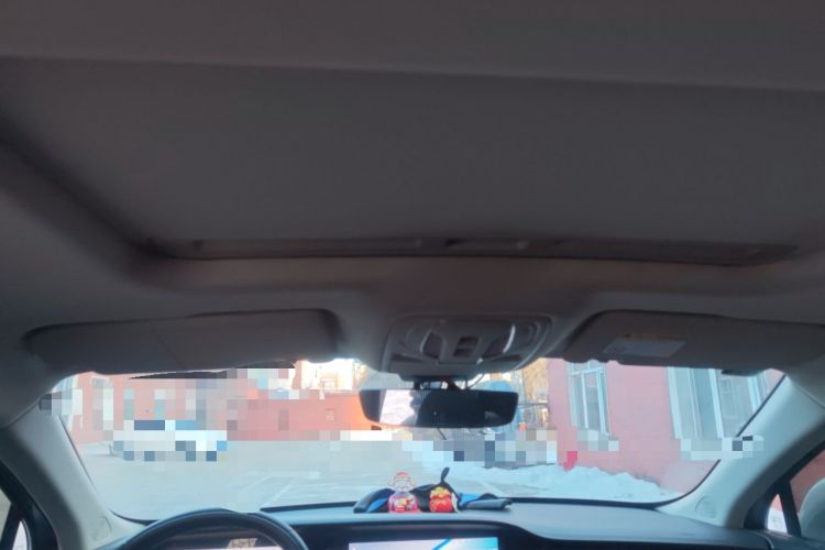 Used Roewe D7 2023 DMH 125km Superior Edition
