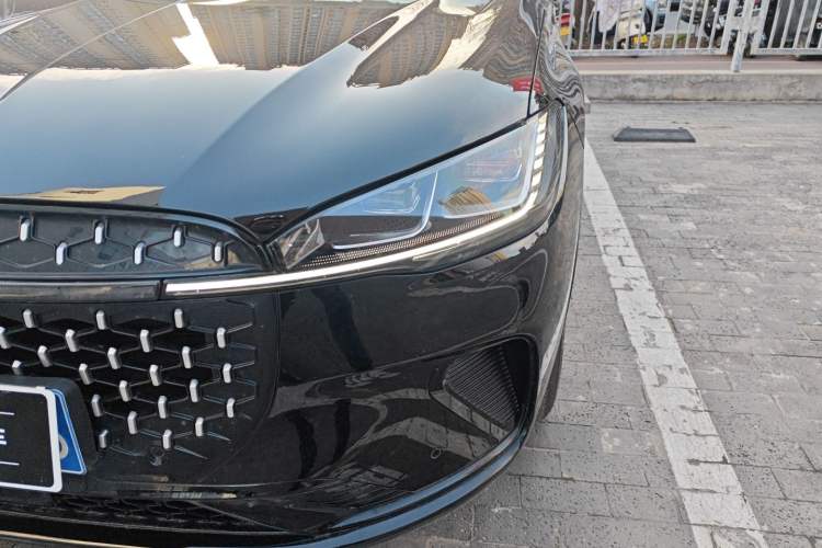 Used Lincoln Corsair 2024 1.5T Two-Wheel Drive Deluxe Hybrid Version Left Front Headlight