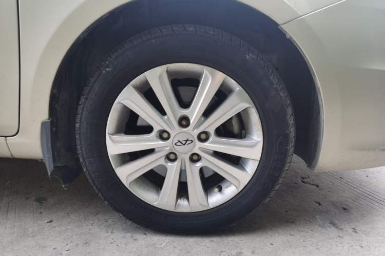 Used Chery E3 2013 1.5L Manual Fashion Model
