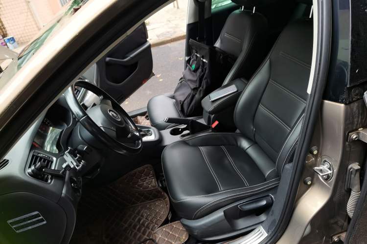 Used Volkswagen Sagitar 2014 Revised Version 1.4TSI Automatic Fashion Edition