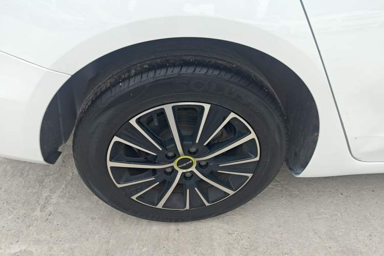 Used Roewe i5 2021 Revised Version 1.5L CVT Diamond Edition