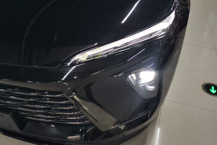 Used Buick Envision 2024 Encore Plus 28T Two-Wheel Drive Luxury Edition
