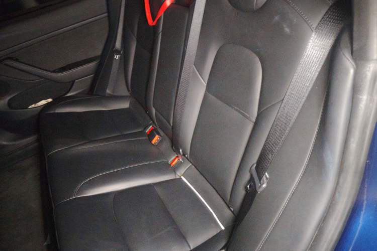 Used Tesla Model 3 2021 Standard Range Rear-Drive Upgraded Version
