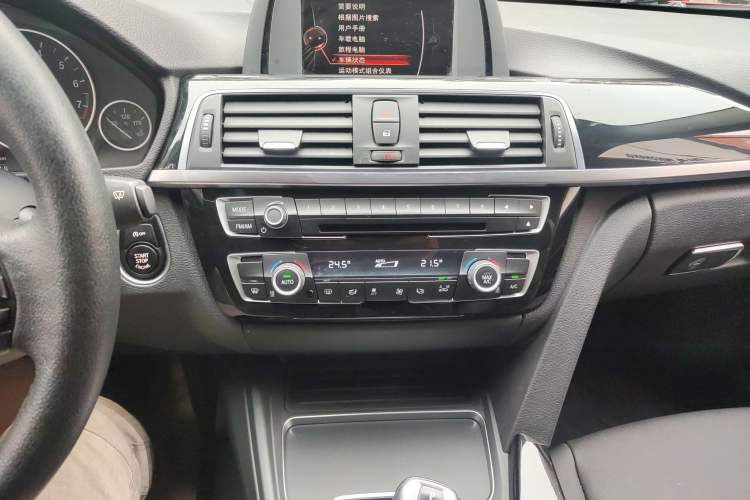 Used BMW 3 Series 2016 316Li Fashion Model
