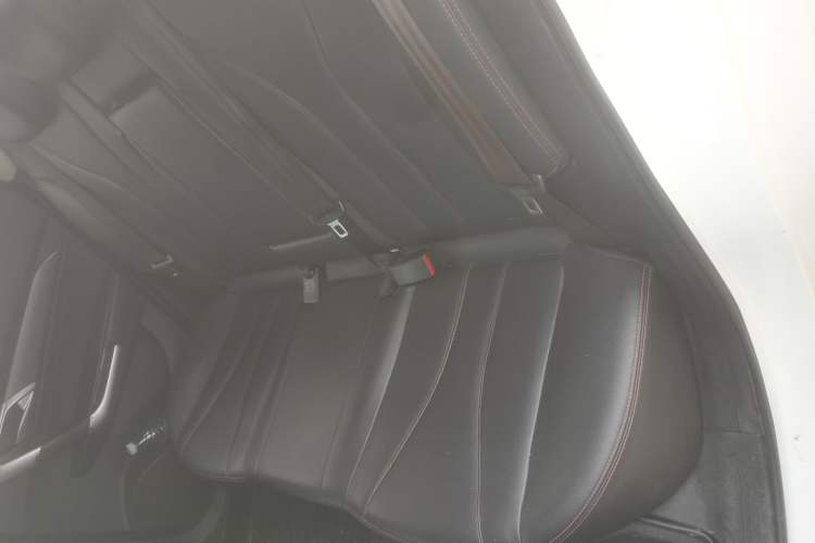 Used BAIC Beijing EU5 2018 R500 Smart Wind Edition