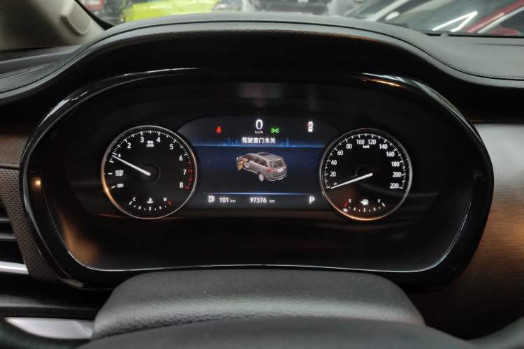 Used Buick GL8 2021 Land Cruiser Executive Class 652T Smart Luxury Model
