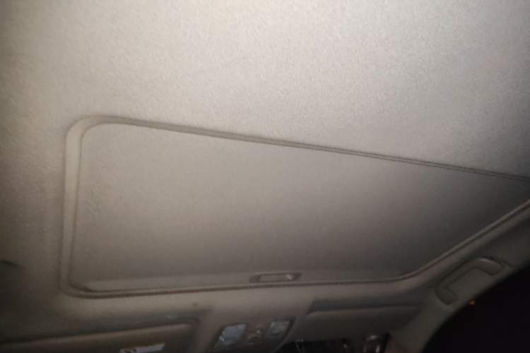 Used Toyota RAV4 2011 2.4L Automatic 4x4 Supreme Edition