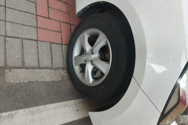 Used Hyundai Verna Ray 2014 1.4L Automatic GLX