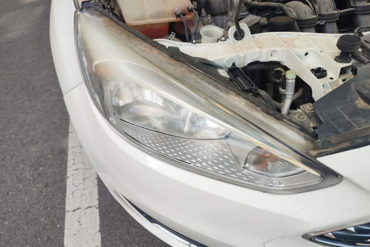 Used Ford Focus 2015 Sedan 1.6L Automatic Trend Model
