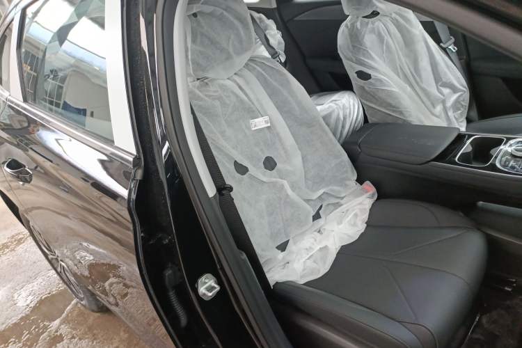 Used Geely Galaxy Galaxy Stellar 6 2026 Model 125km Free-Style Edition
