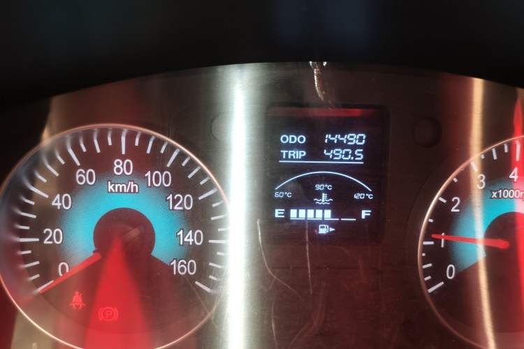 Used Jinbei Hiace X30 2021 1.5L Standard Version Air-Conditioning-Free Bus China VI Emission Standard SWC15M Odometer Close Up