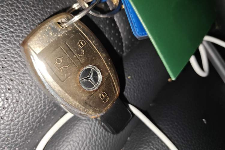 Used Mercedes-Benz C-Class 2017 Facelift C 200 Station Wagon