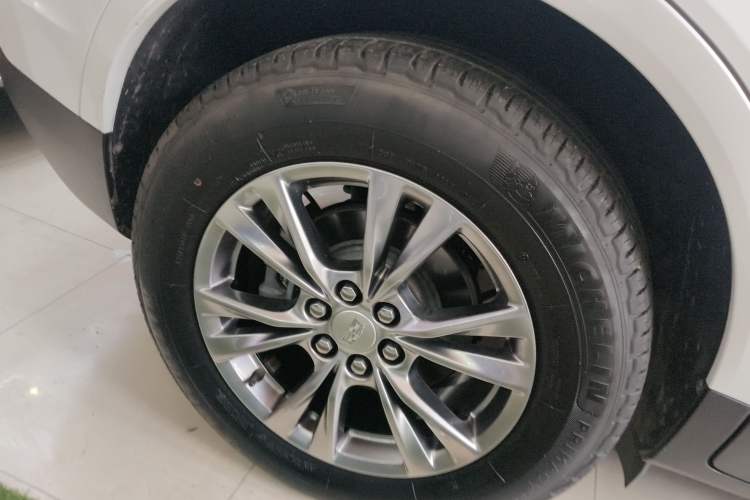 Used Cadillac XT5 2020 28T Luxury Version
