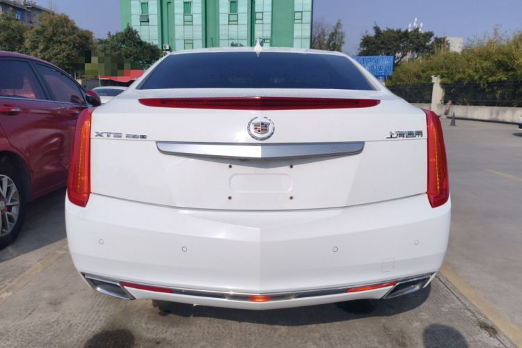 Used Cadillac XTS 2014 28T Luxury Model
